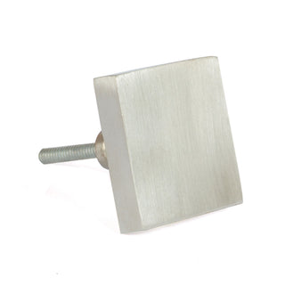 Silver Pesaro Metal Knobs (Set of 6)
